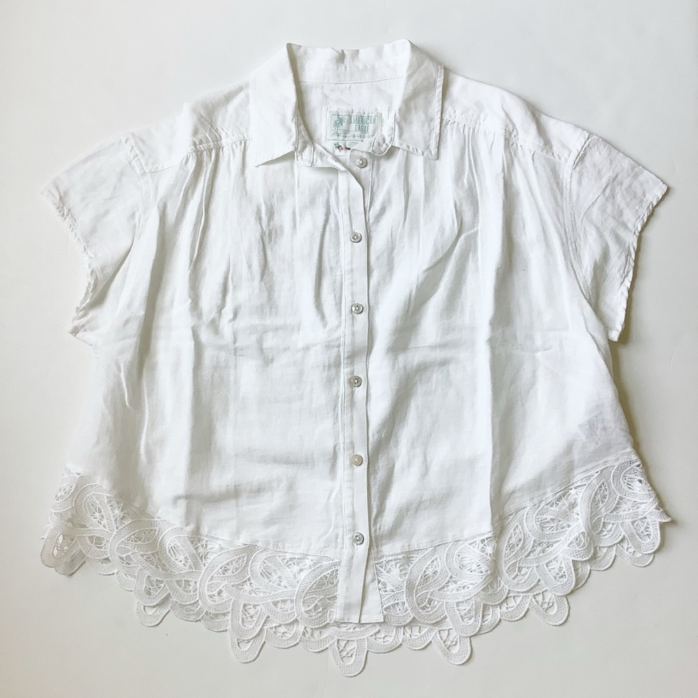 American Eagle Outfitters White Oversized Cotton Resort Blouse with Lace Hem